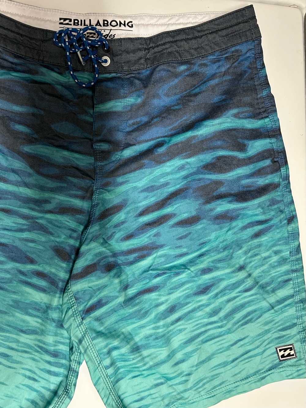 Billabong Men's Sundays Lo Tides Board Shorts Swim Trunks Size 34